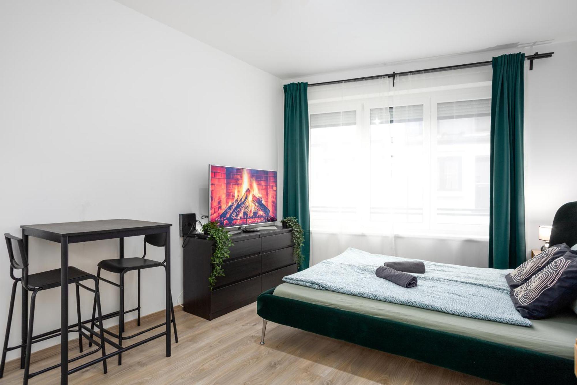 New Tranquil Apartments With Free Parking บูดาเปสต์ ภายนอก รูปภาพ